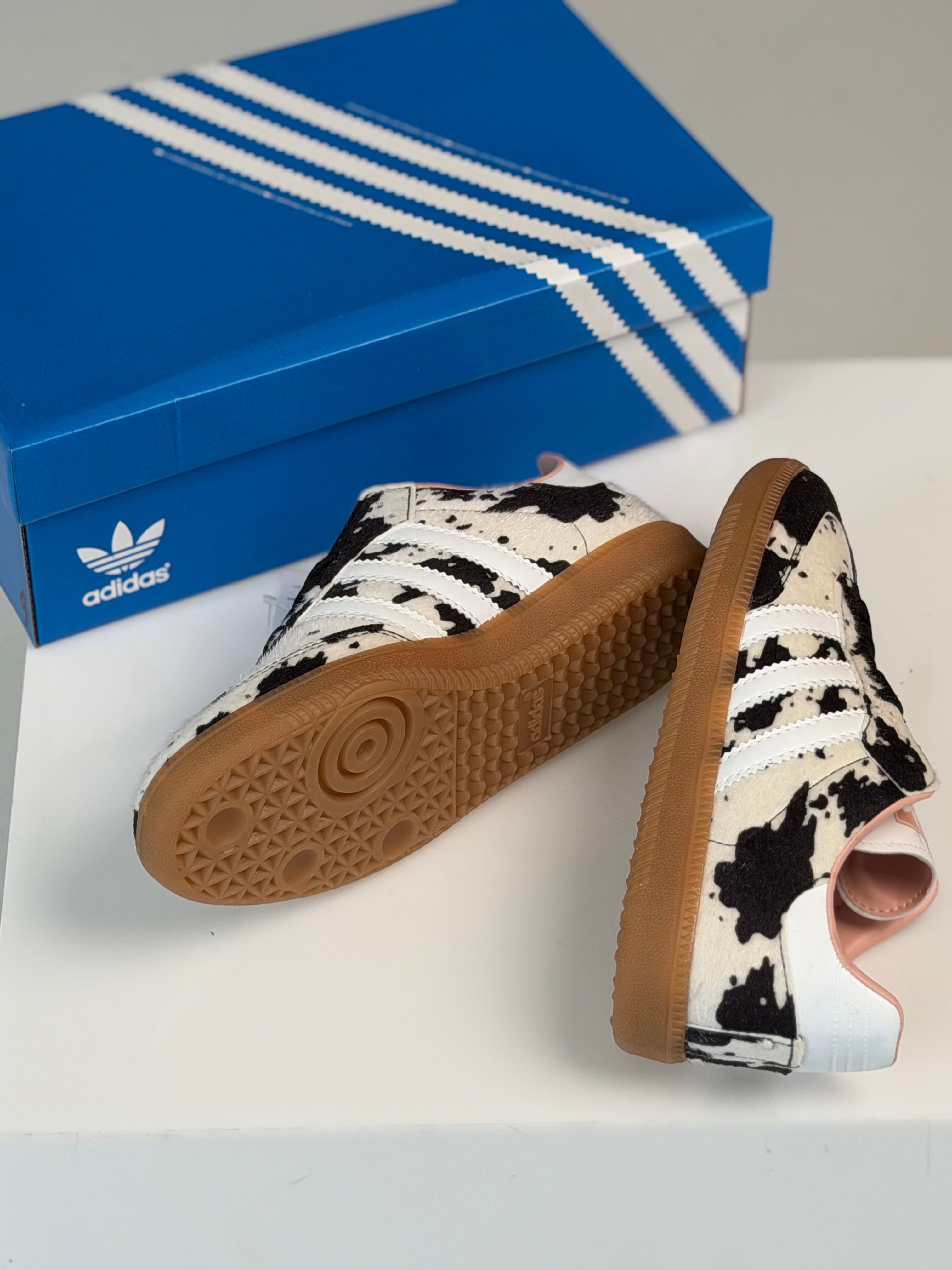 Adidas Samba