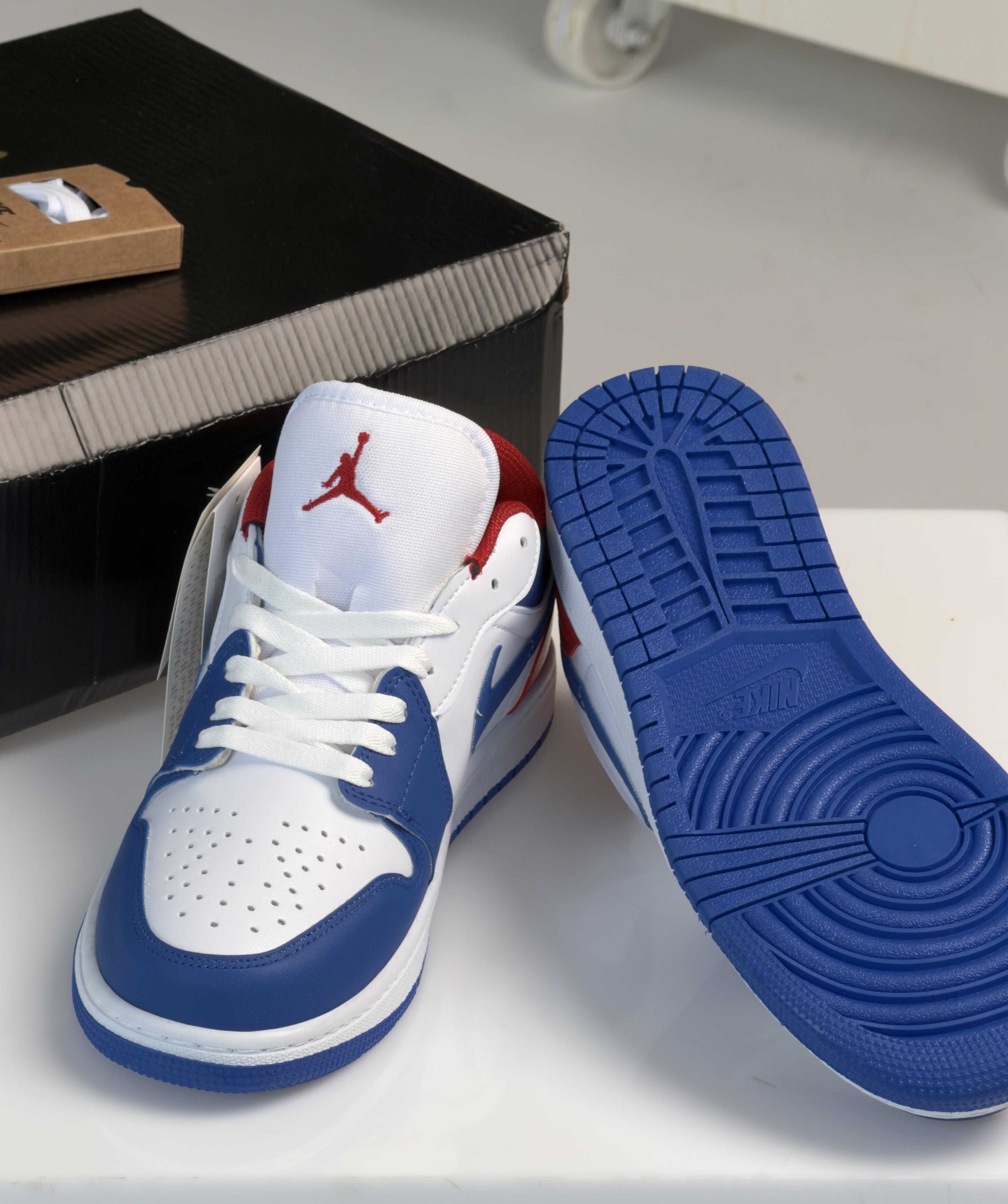 Air Jordan ROME