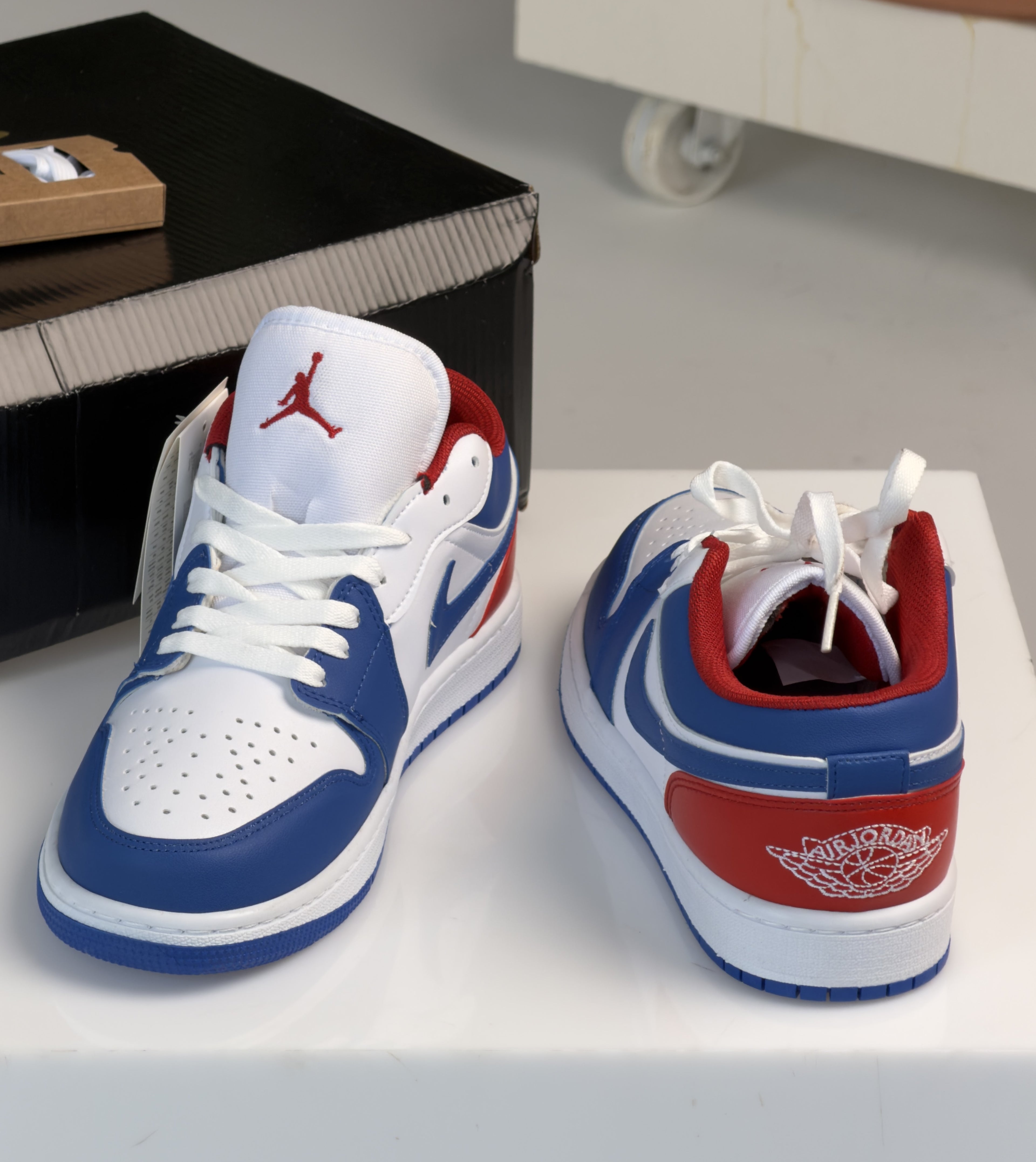 Air Jordan ROME